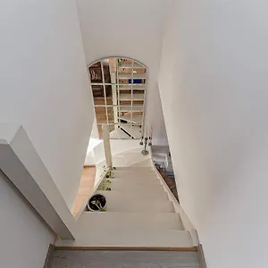 De Waterlijn Apartment